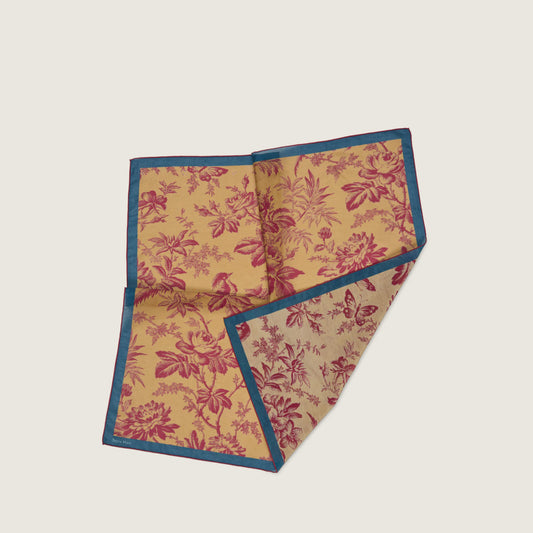 Dion Scarf