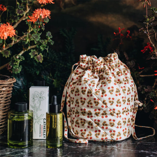 Quilted Drawstring Bucket Bag