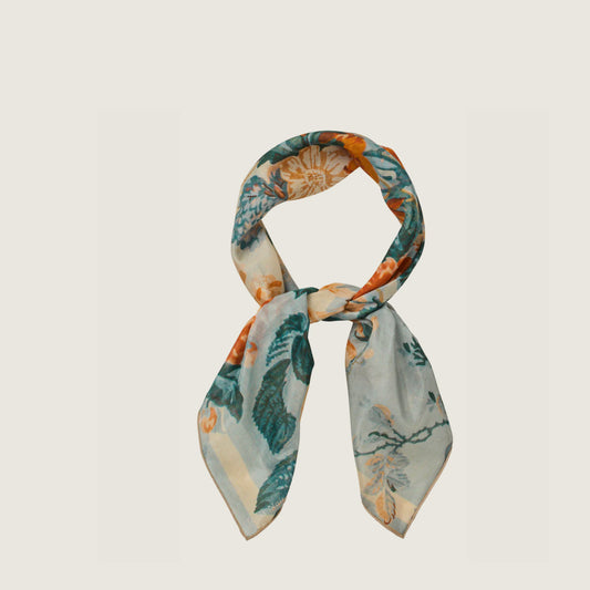 Elaine Scarf
