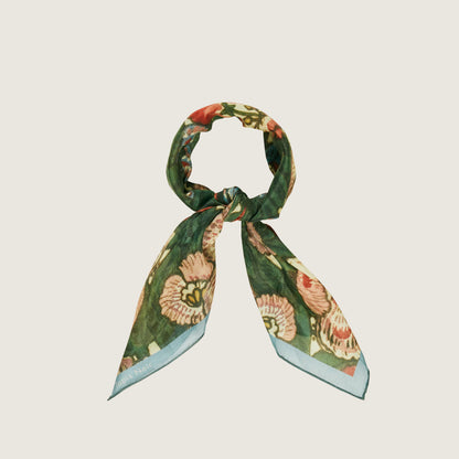 Green Bloom Scarf